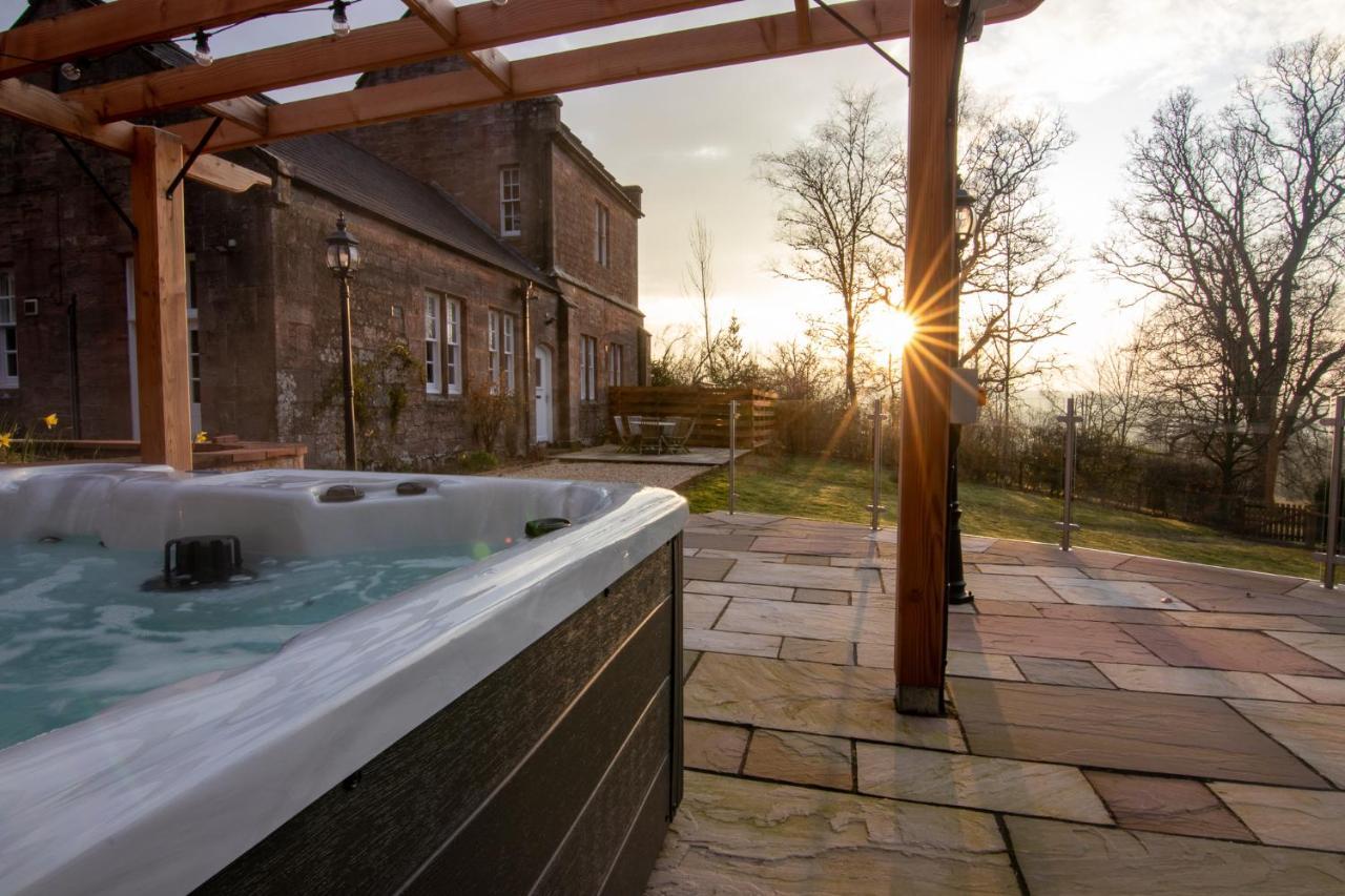 Laundry Cottage: Drumlanrig Castle ثورنهيل المظهر الخارجي الصورة