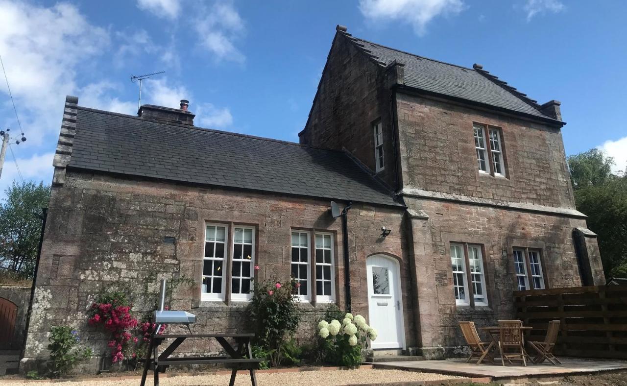 Laundry Cottage: Drumlanrig Castle ثورنهيل المظهر الخارجي الصورة